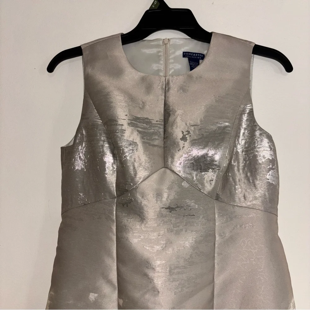 Doncaster One-of-a-kind Shimmering Golden Metallic and Blue Midi Dress Size 8P - Picture 2 of 10